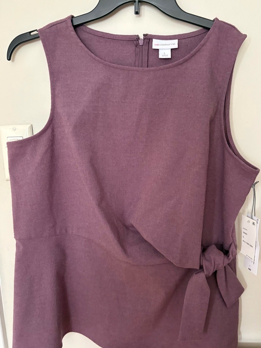 Liz Claiborne Mauve Sleeveless Top